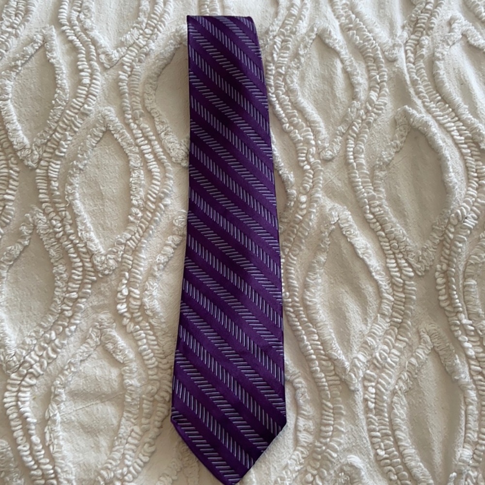 Paul Stuart men’s tie